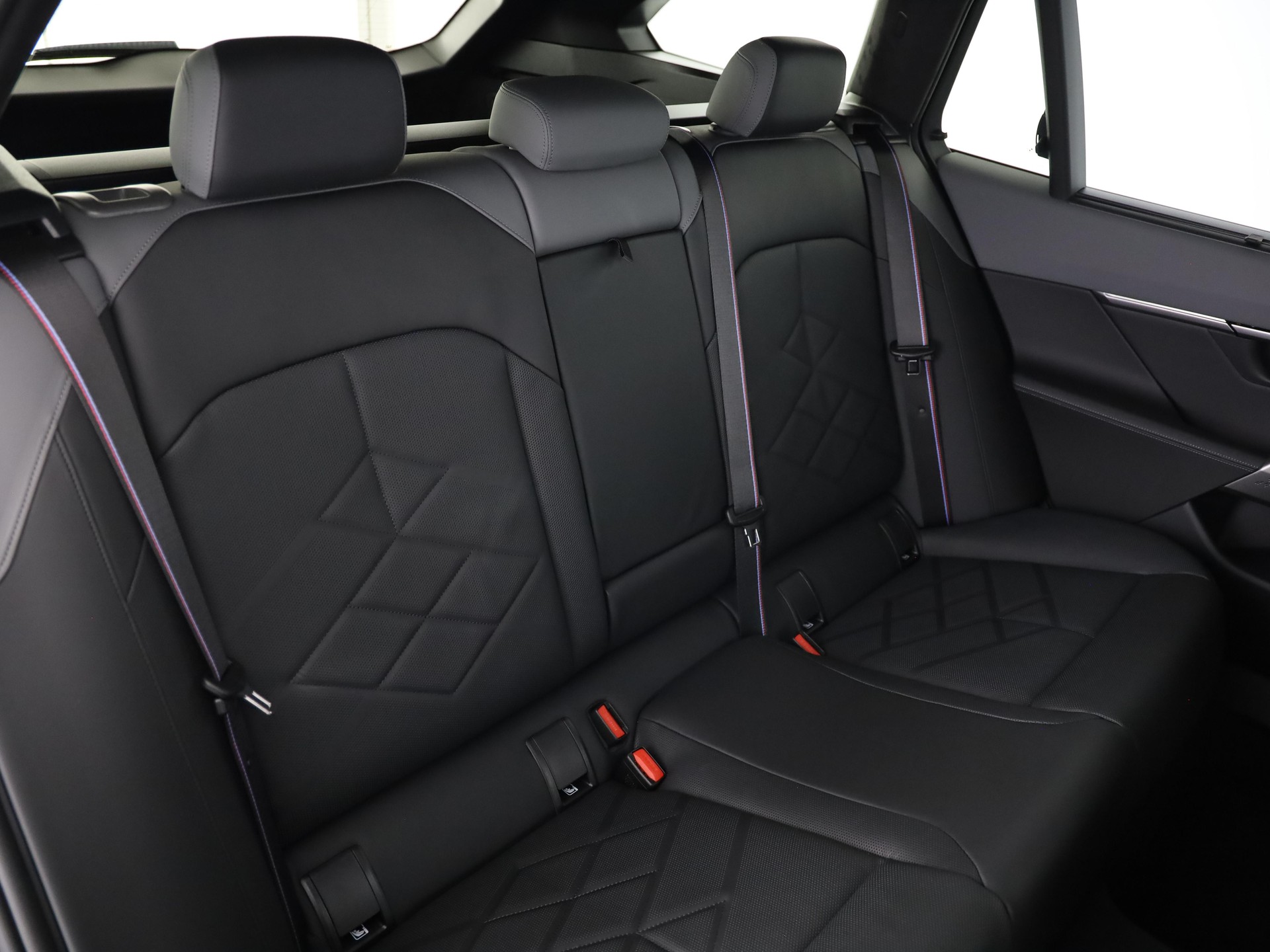 BMW 540d xDrive Touring-image-15