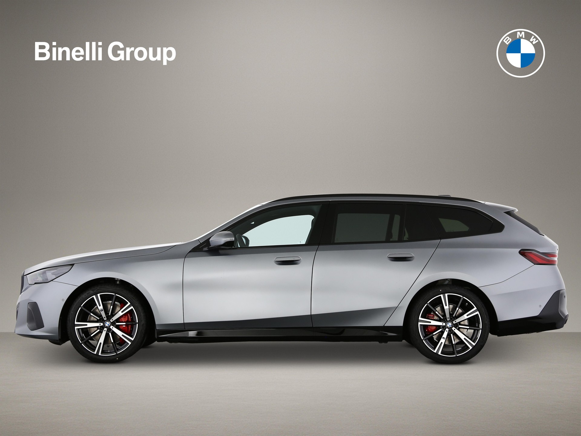 BMW 540d xDrive Touring-image-3