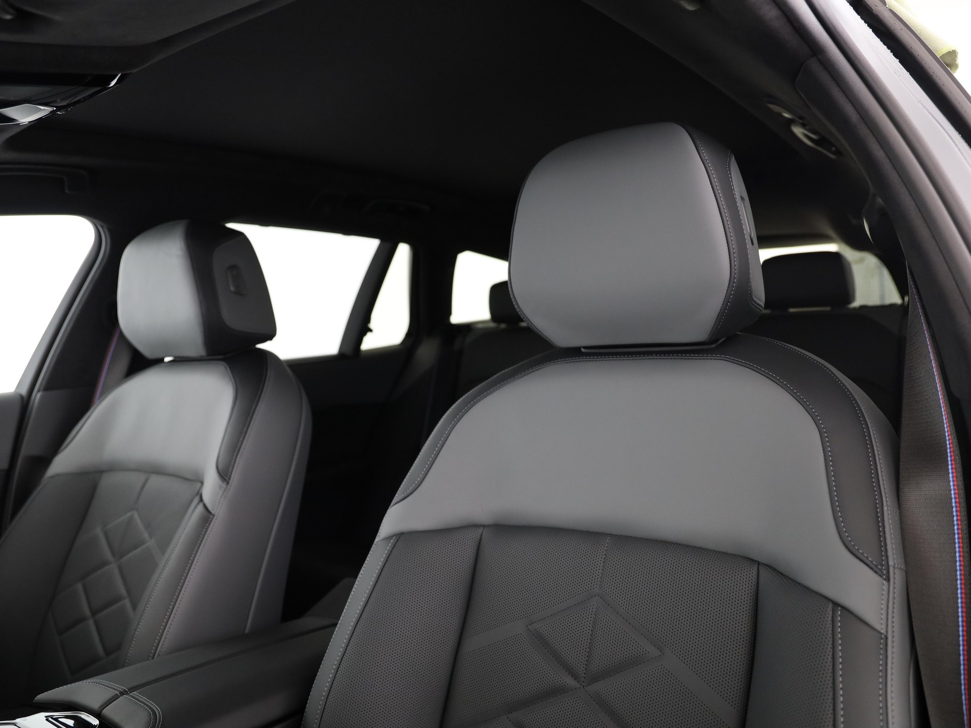 BMW 540d xDrive Touring-image-10