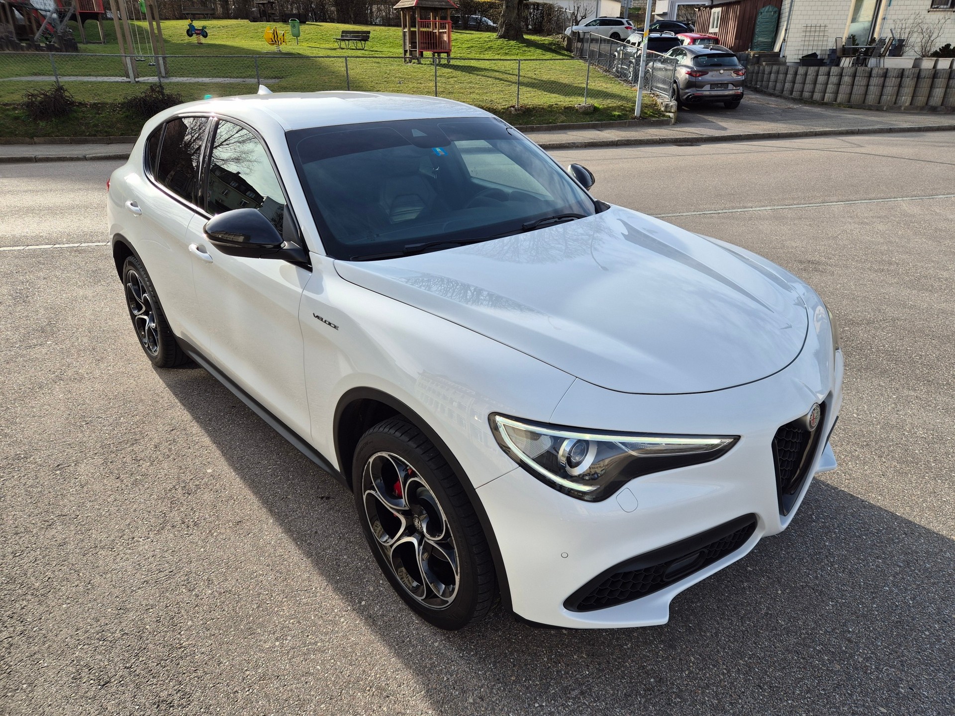 ALFA ROMEO Stelvio 2.0 Sport Q4 Automatic-image-4