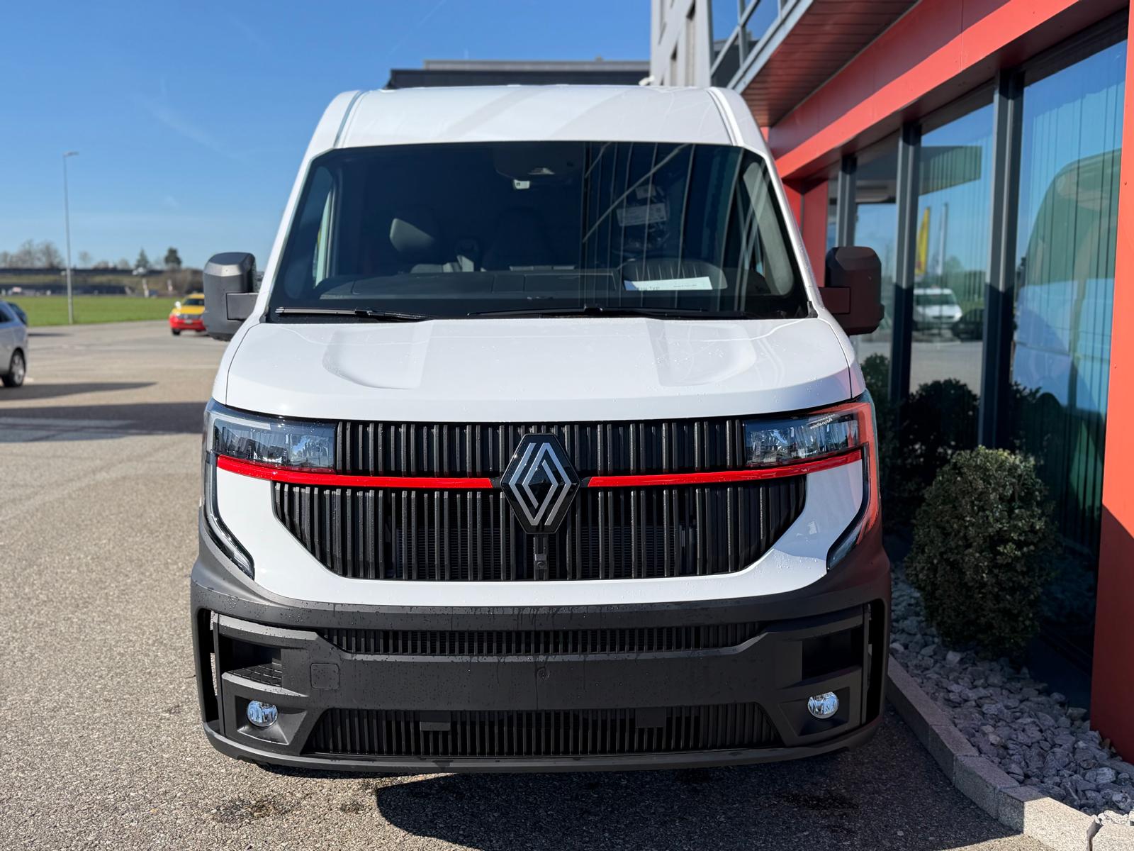 RENAULT Master E-Tech 87kWh L3-image-1