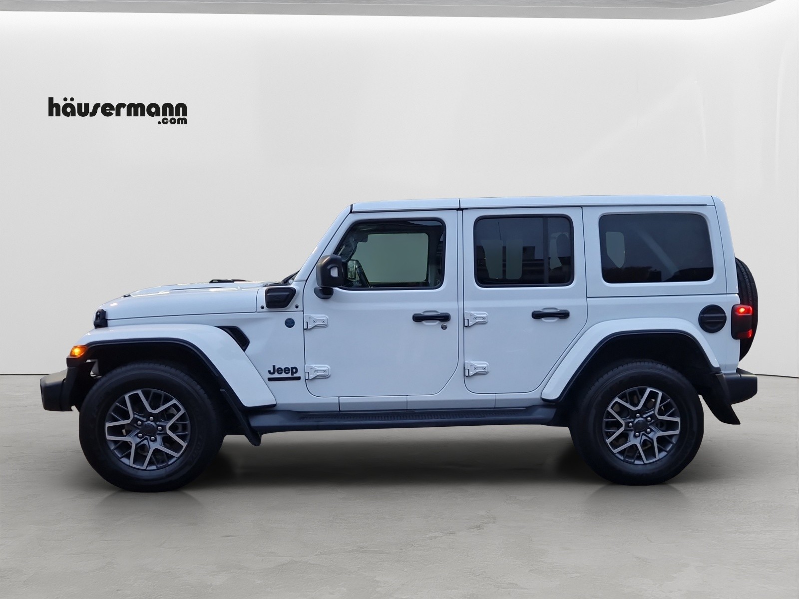 JEEP Wrangler 2.0 Turbo 80th Anniversary Unlimited 4xe-image-2