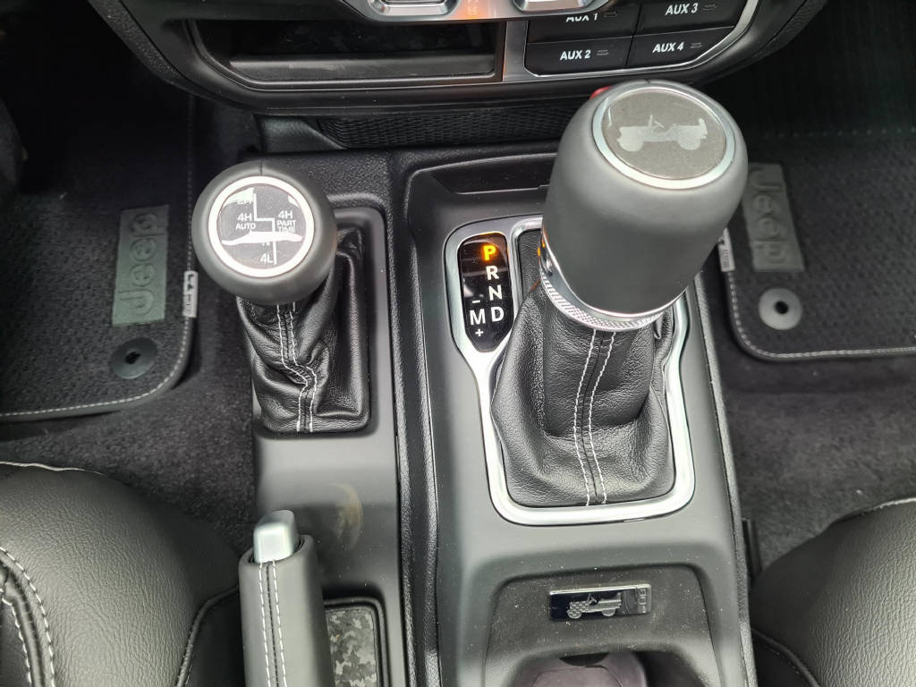 JEEP Wrangler 2.0 Turbo 80th Anniversary Unlimited 4xe-image-11