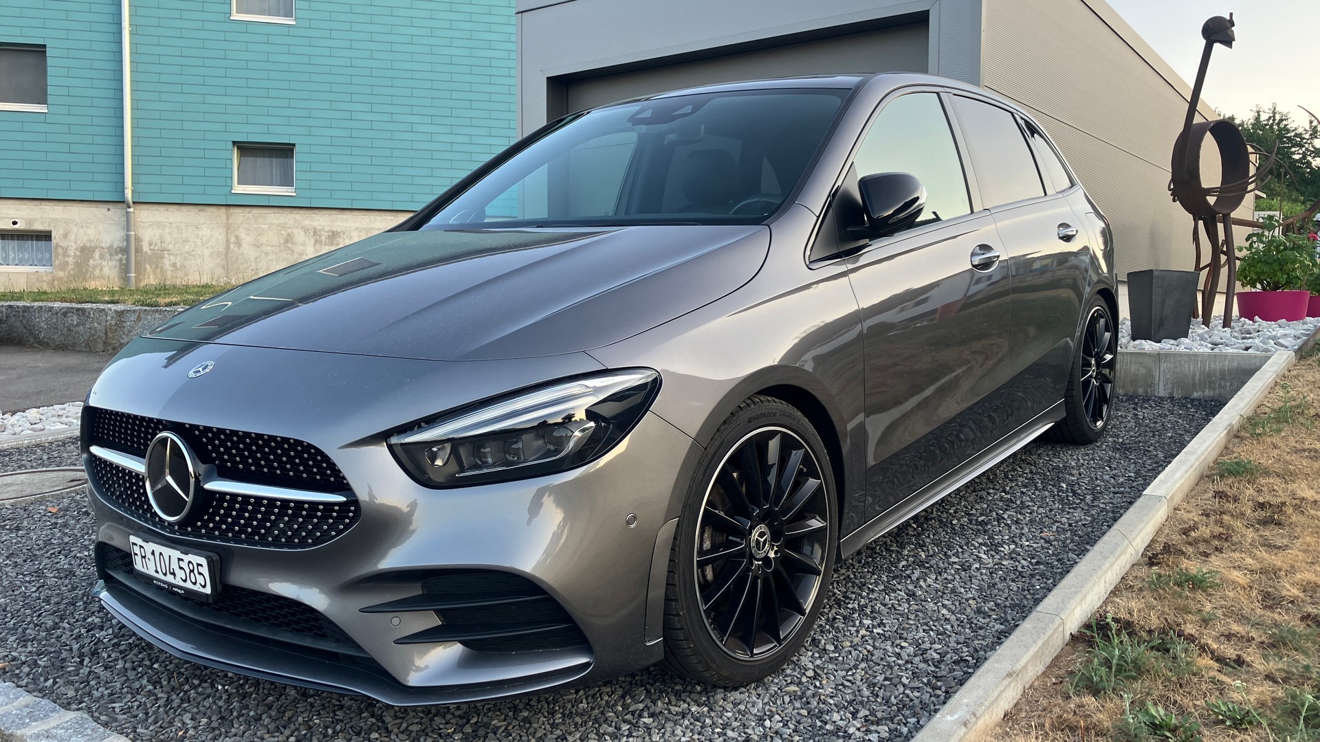 MERCEDES-BENZ B 200 Night Star 7G-DCT-image-0