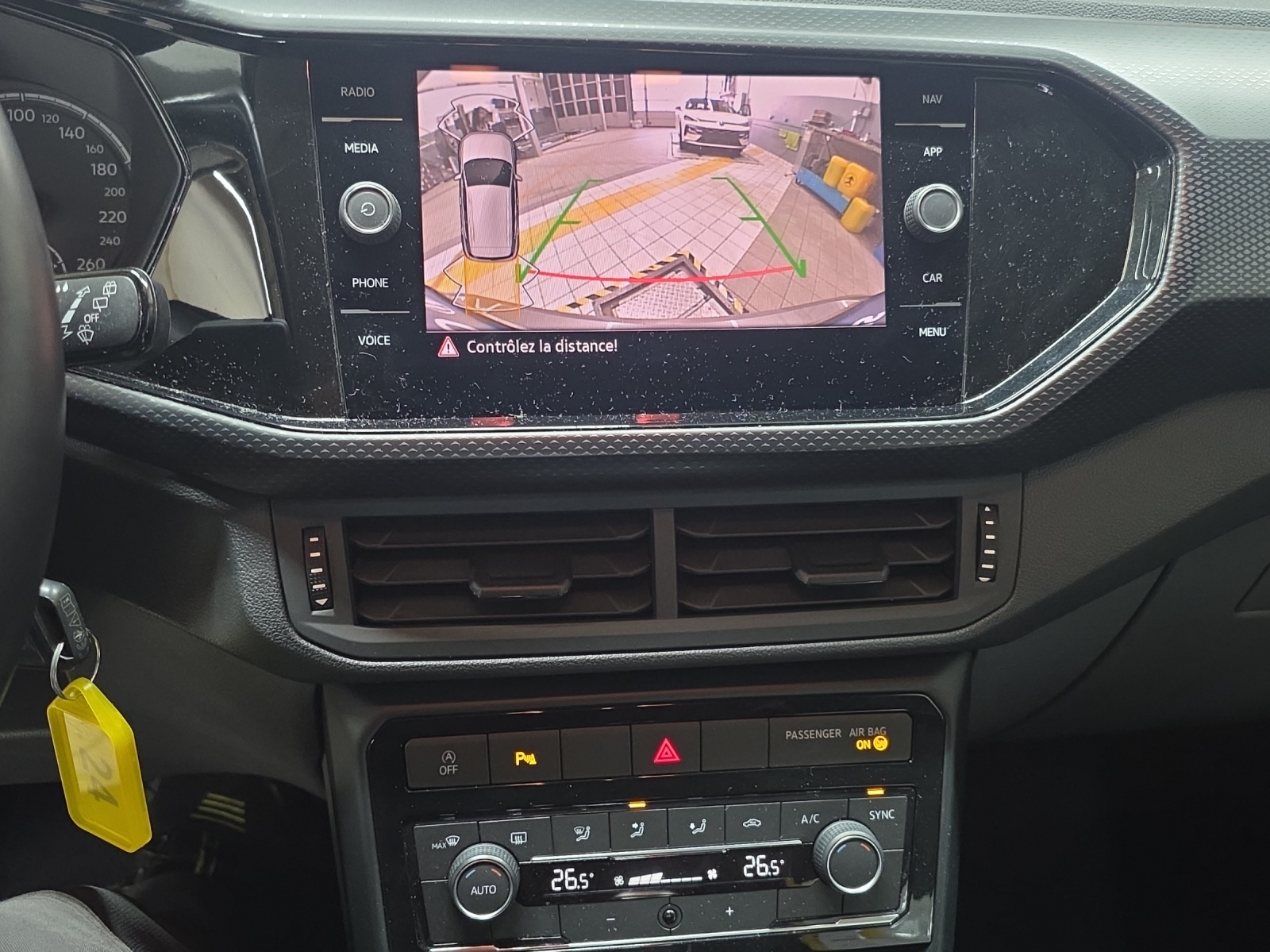 VW T-Cross 1.0 TSI Life DSG-image-10