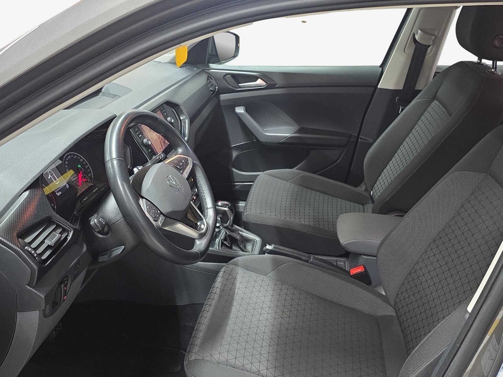 VW T-Cross 1.0 TSI Life DSG-image-7
