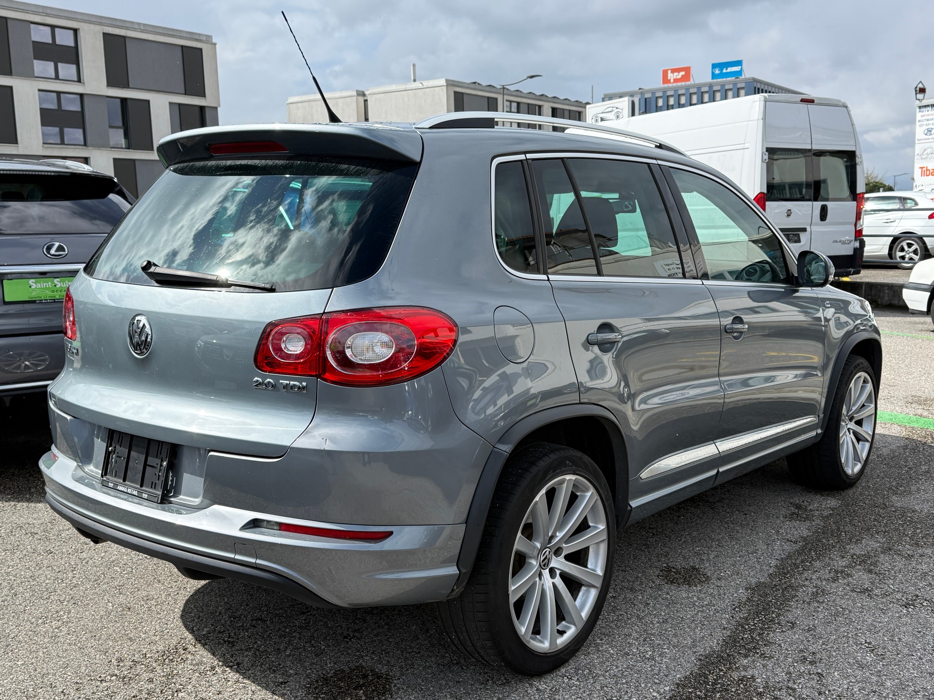 VW Tiguan 2.0 TDI Sport&Style-image-7