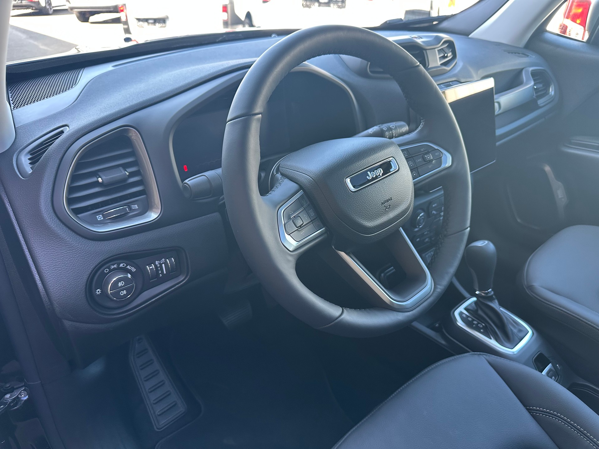 JEEP Renegade 1.5 MHEV Summit Sky-image-5