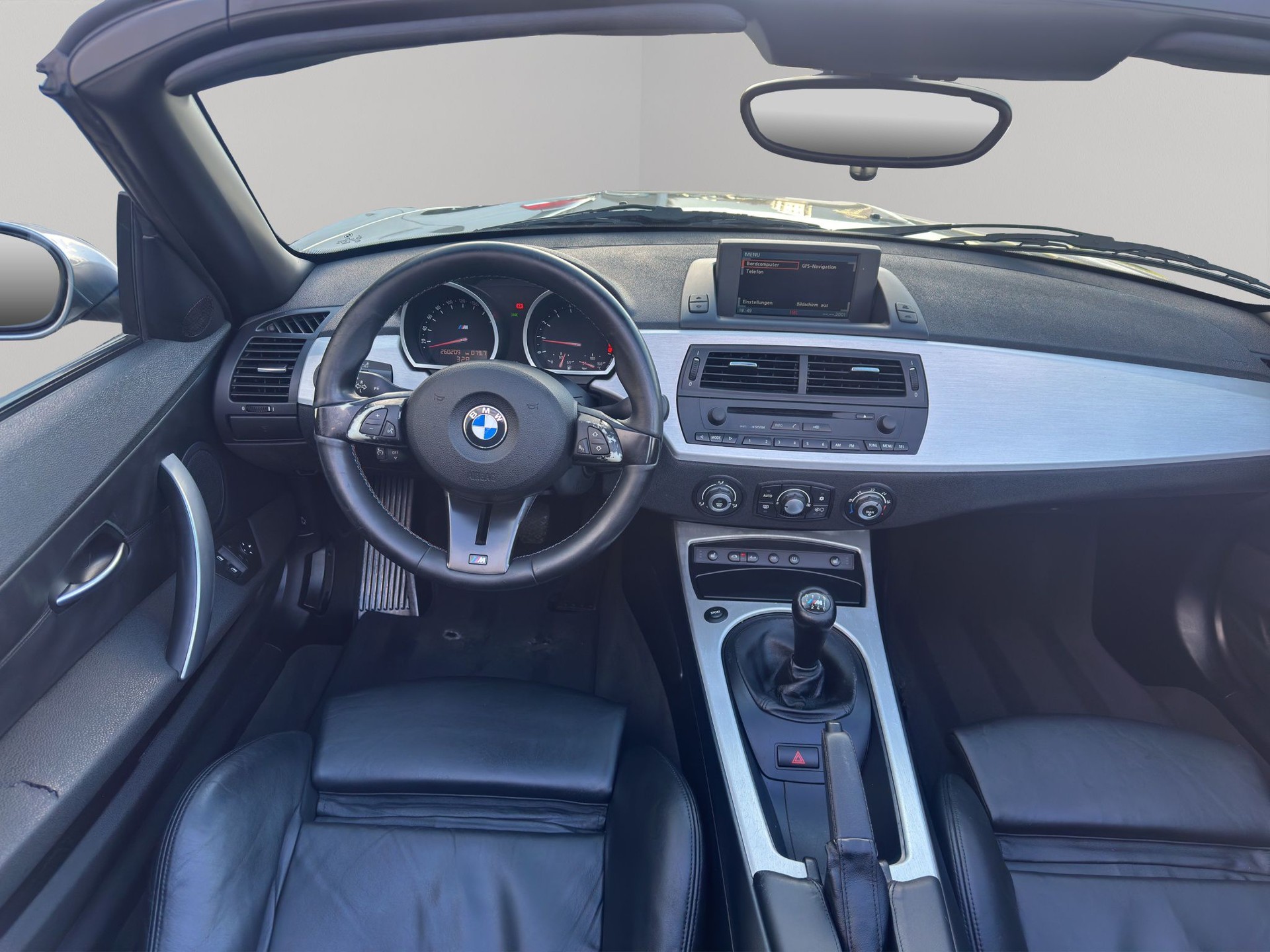 BMW Z4 M Roadster-image-12