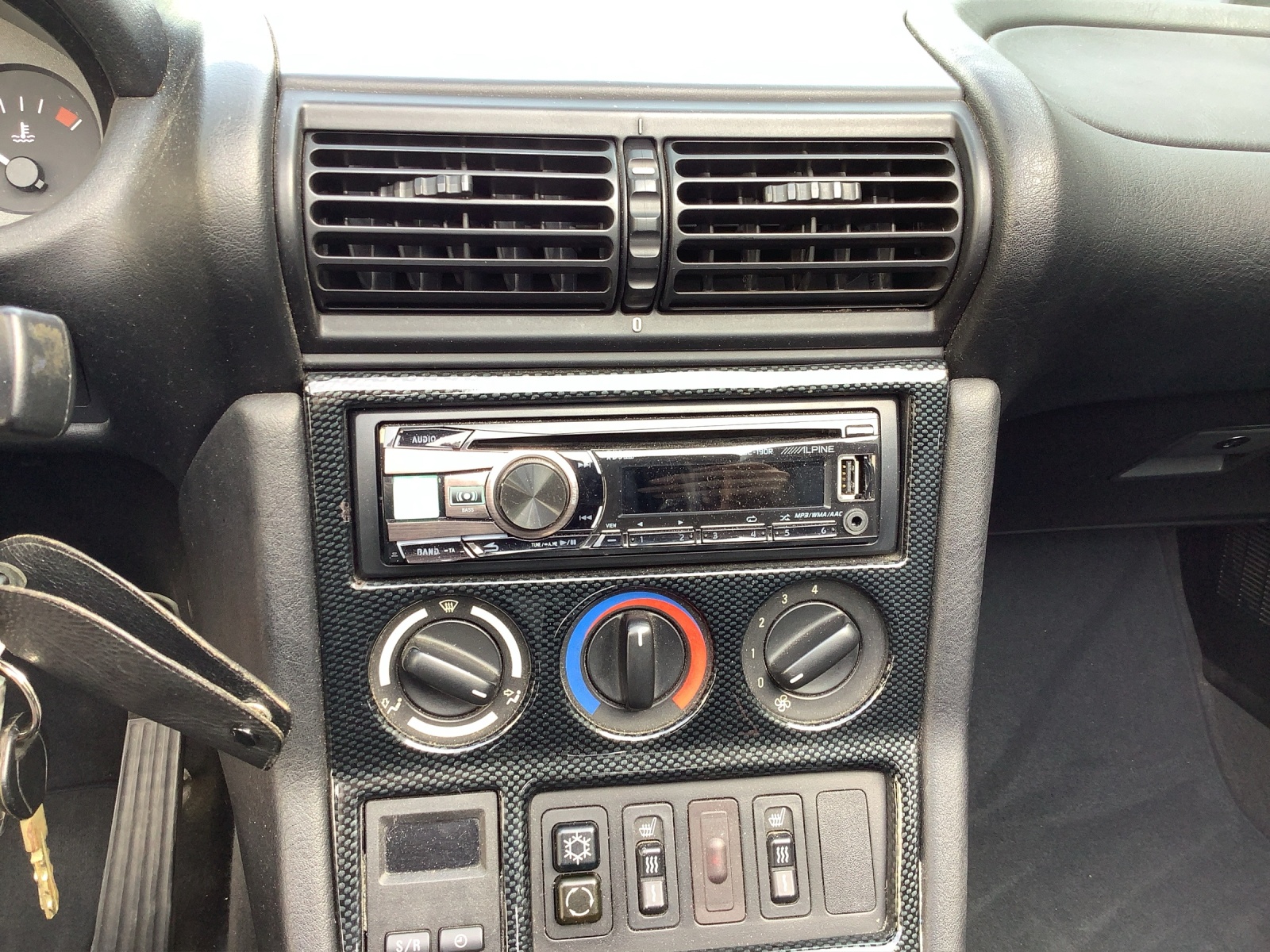 BMW Z3 1.9i Roadster-image-15
