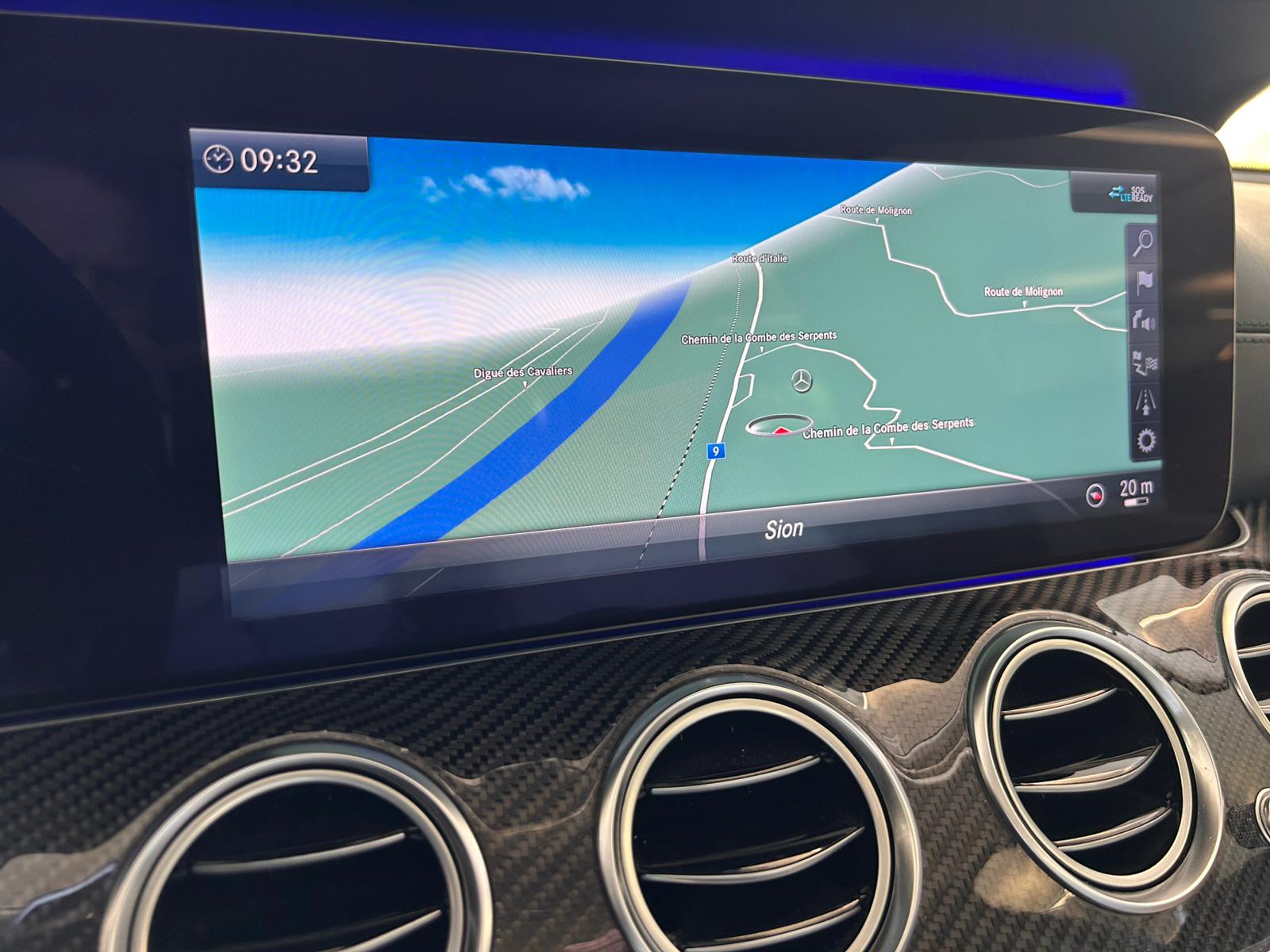 MERCEDES-BENZ E 63 AMG 4Matic-image-14