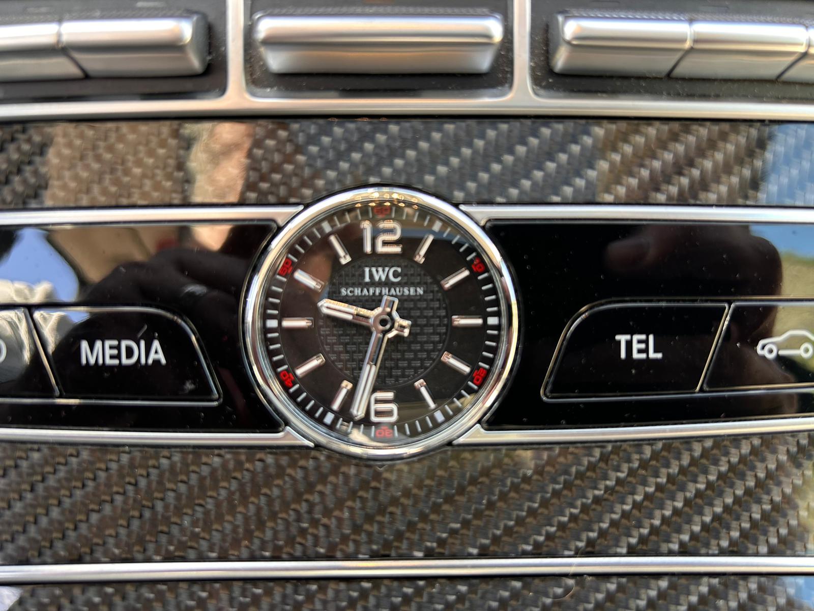 MERCEDES-BENZ E 63 AMG 4Matic-image-11