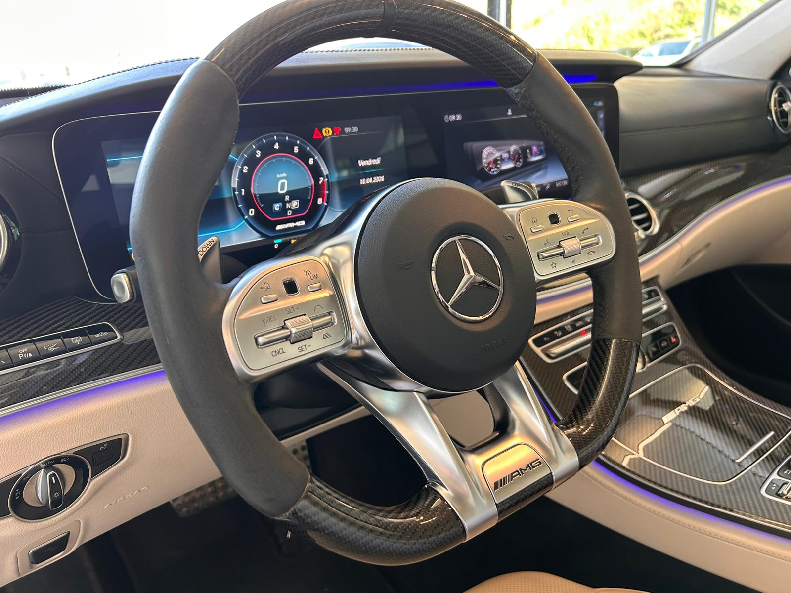 MERCEDES-BENZ E 63 AMG 4Matic-image-8