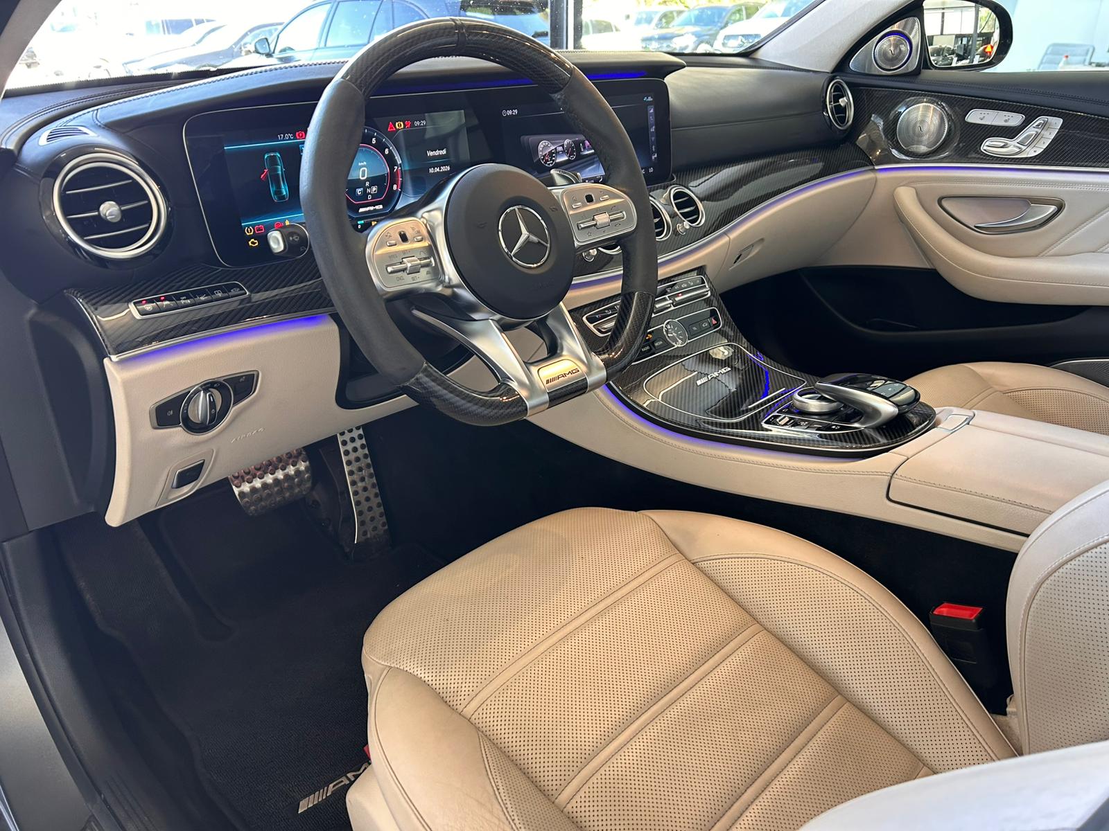 MERCEDES-BENZ E 63 AMG 4Matic-image-9