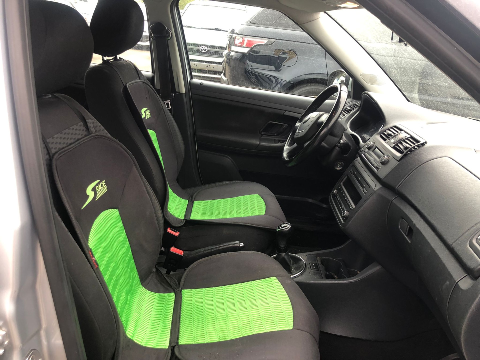 SKODA Fabia 1.2 TDI Greenline-image-4