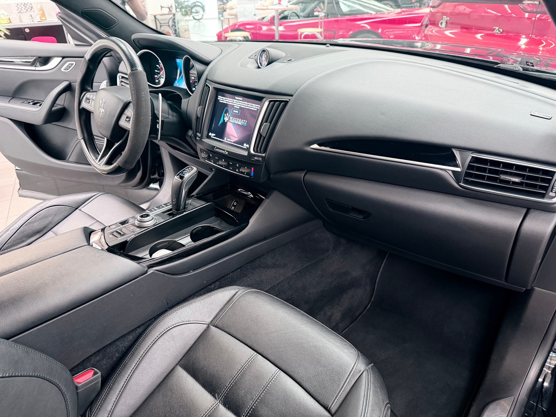 MASERATI Levante D 3.0 V6 Automatica-image-8