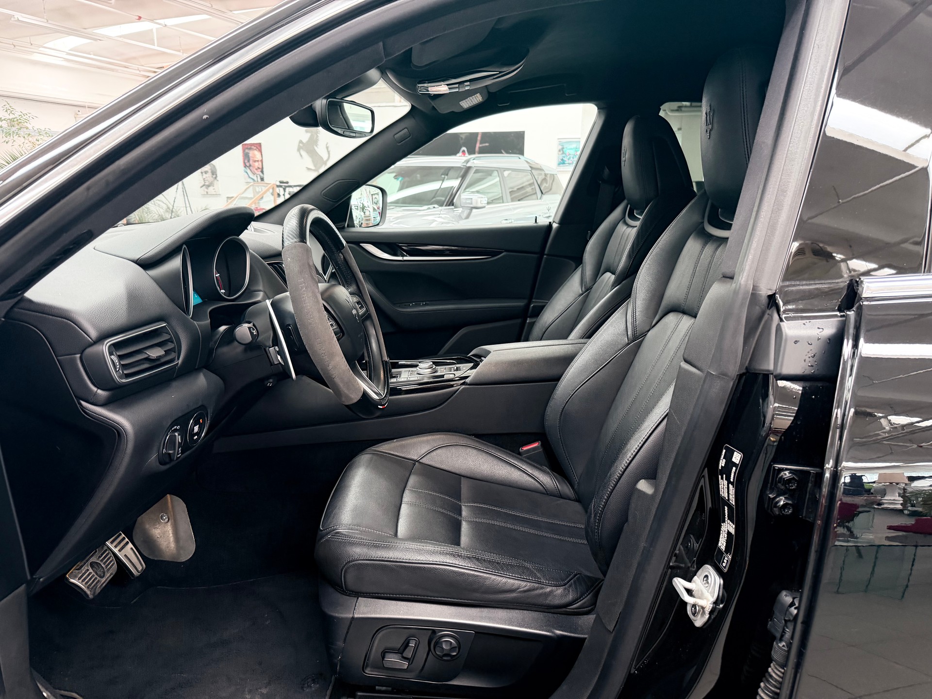 MASERATI Levante D 3.0 V6 Automatica-image-5