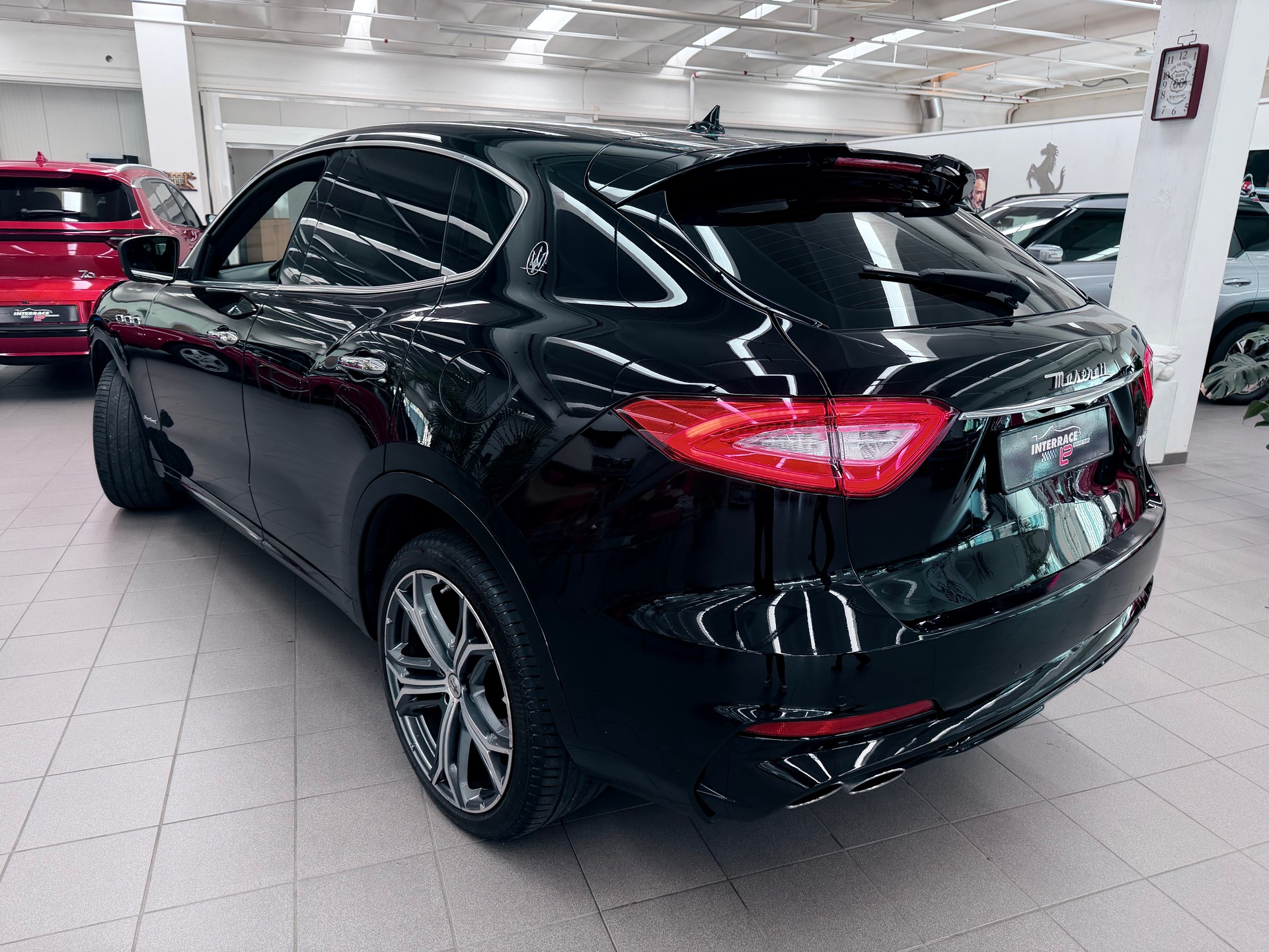 MASERATI Levante D 3.0 V6 Automatica-image-2