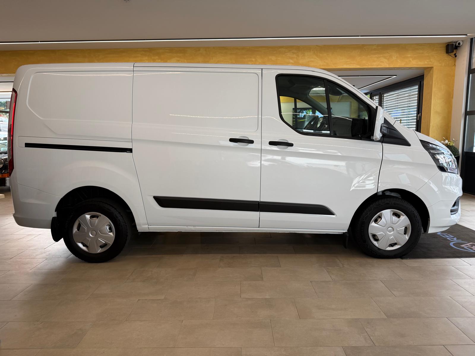 FORD Transit Custom Van 280 L1H1 Trend-image-1