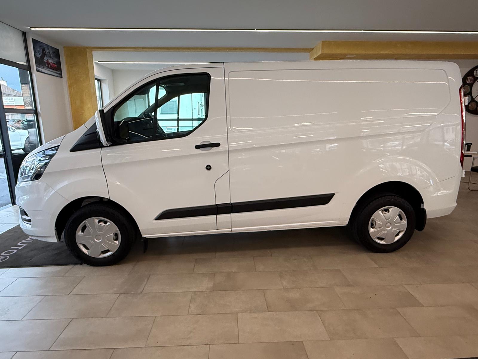 FORD Transit Custom Van 280 L1H1 Trend-image-6