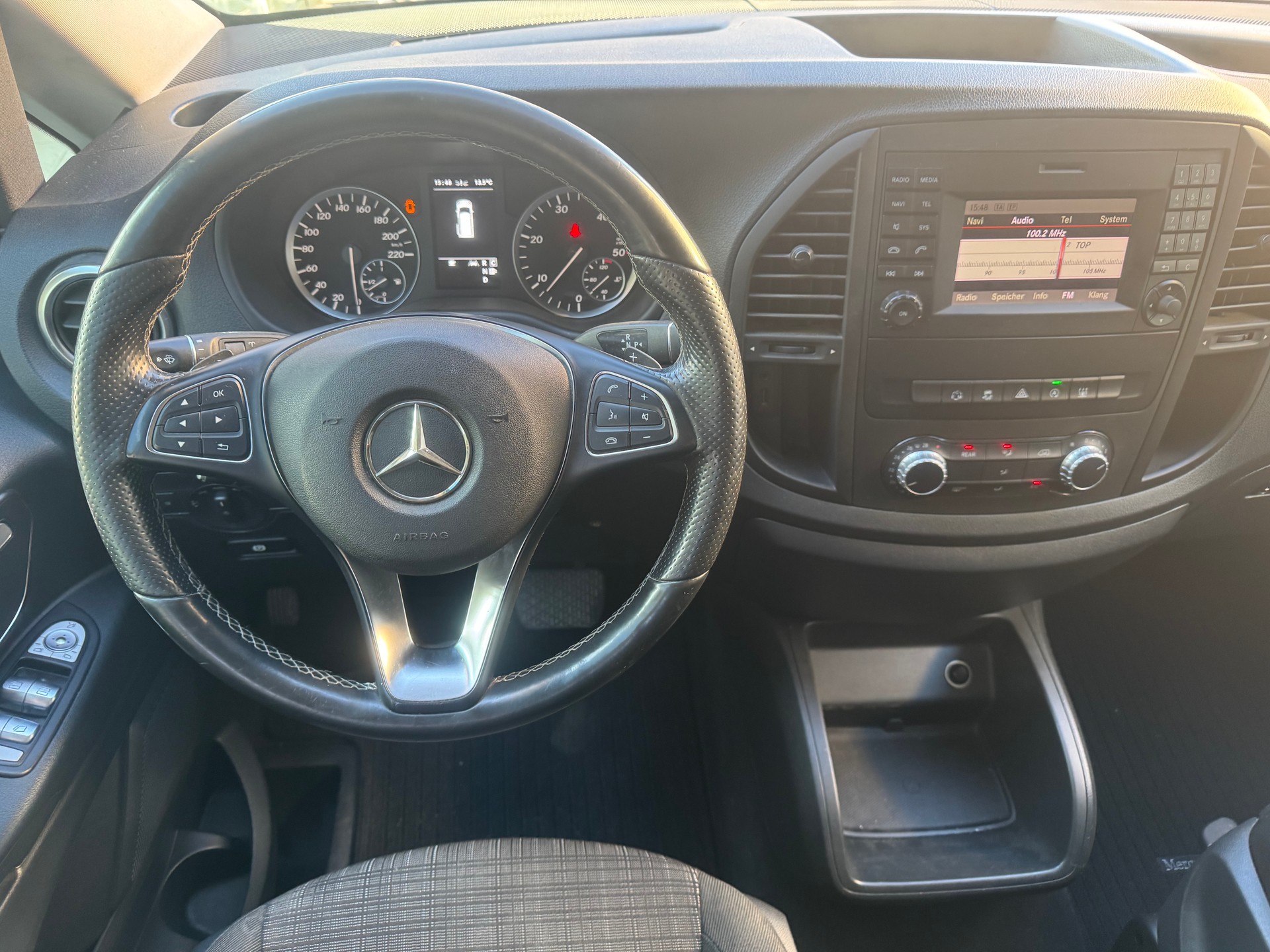 MERCEDES-BENZ Vito 119 BlueTEC Tourer Pro L 7G-Tronic*-image-12