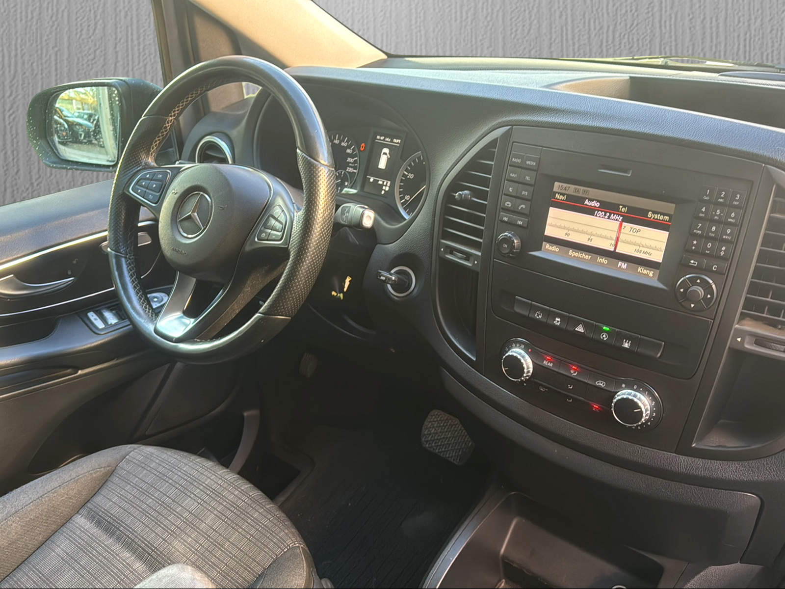 MERCEDES-BENZ Vito 119 BlueTEC Tourer Pro L 7G-Tronic*-image-13