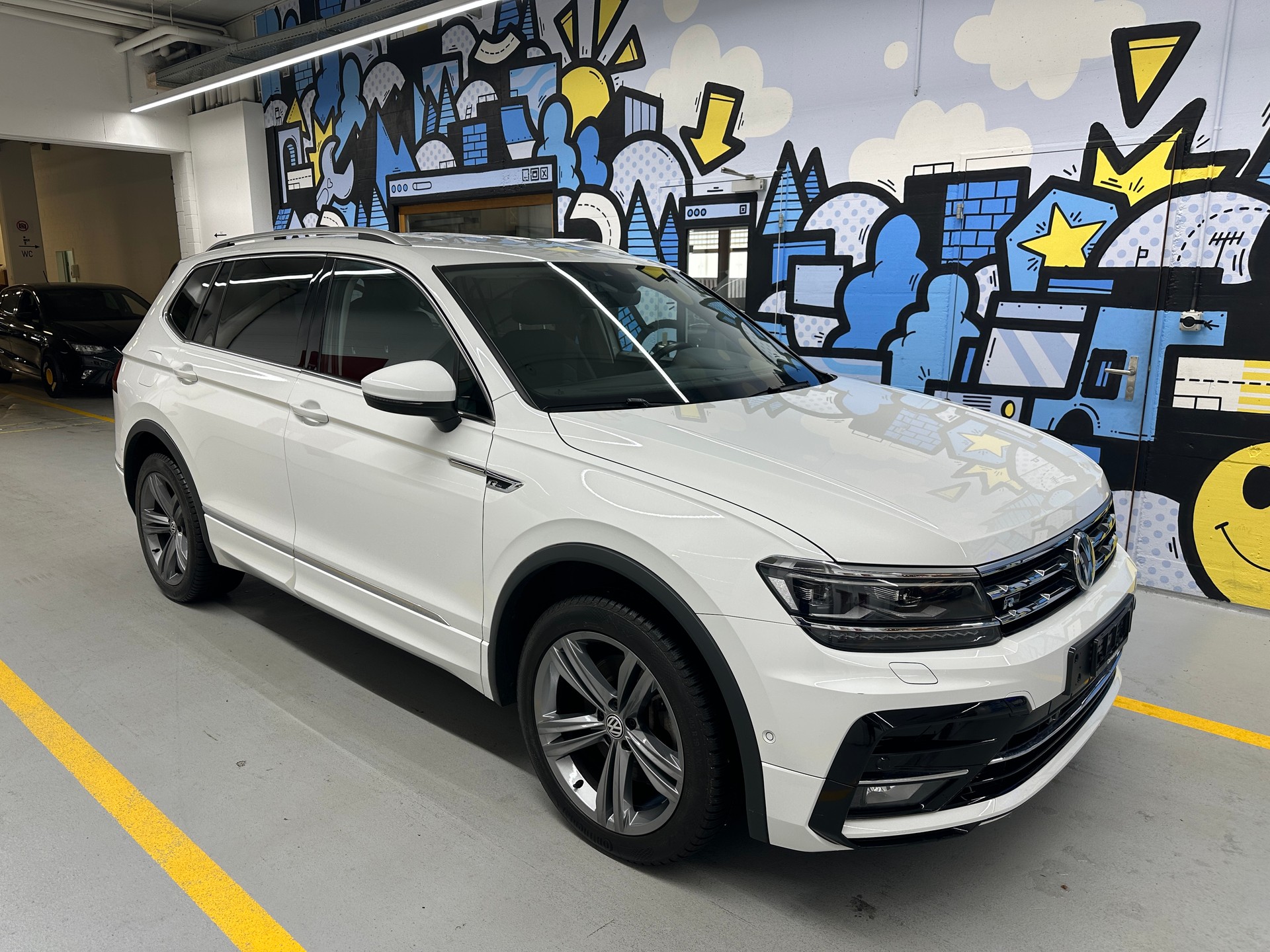 VW Tiguan Allspace 2.0 TDI SCR Highline 4MotionDSG-image-0