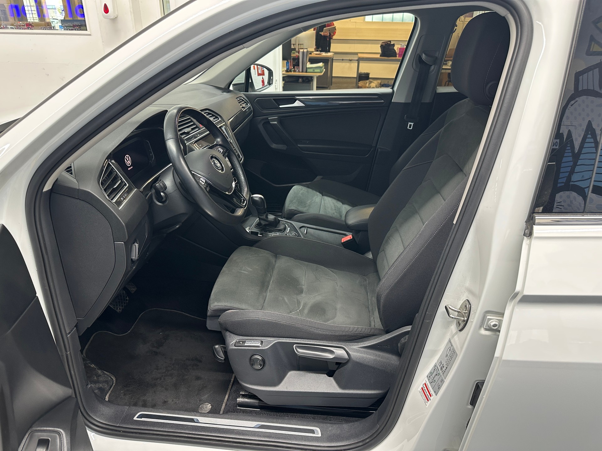 VW Tiguan Allspace 2.0 TDI SCR Highline 4MotionDSG-image-7