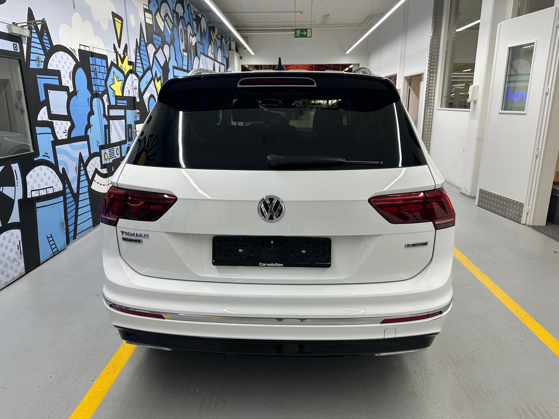 VW Tiguan Allspace 2.0 TDI SCR Highline 4MotionDSG-image-4