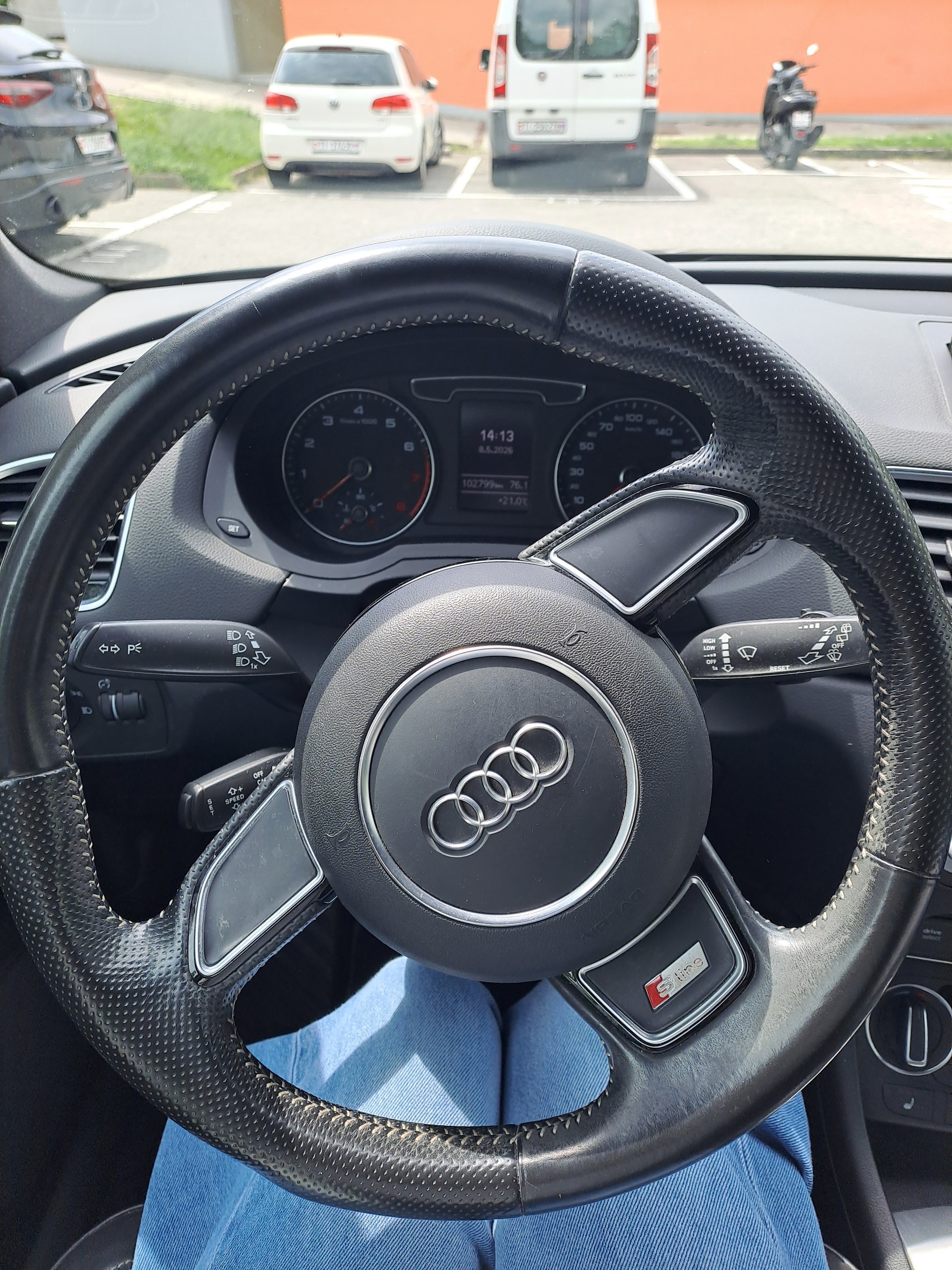 AUDI 1.4 TFSI ultra Sport-image-4