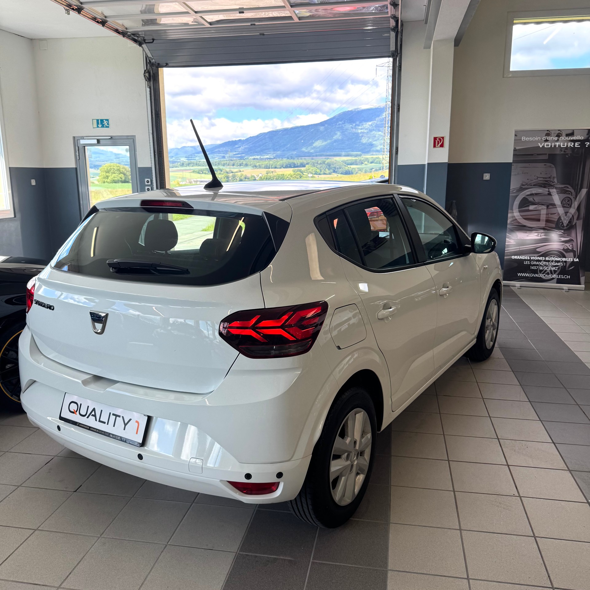 DACIA Sandero Stepway TCe 90 Expression-image-6