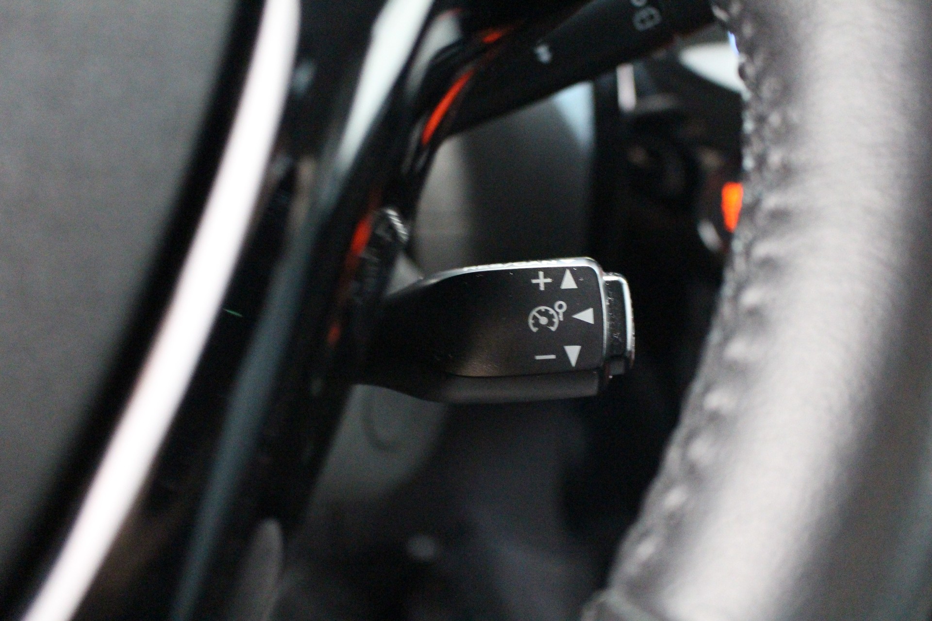 CITROEN C1 1.2 PureTech Shine Airscape-image-17