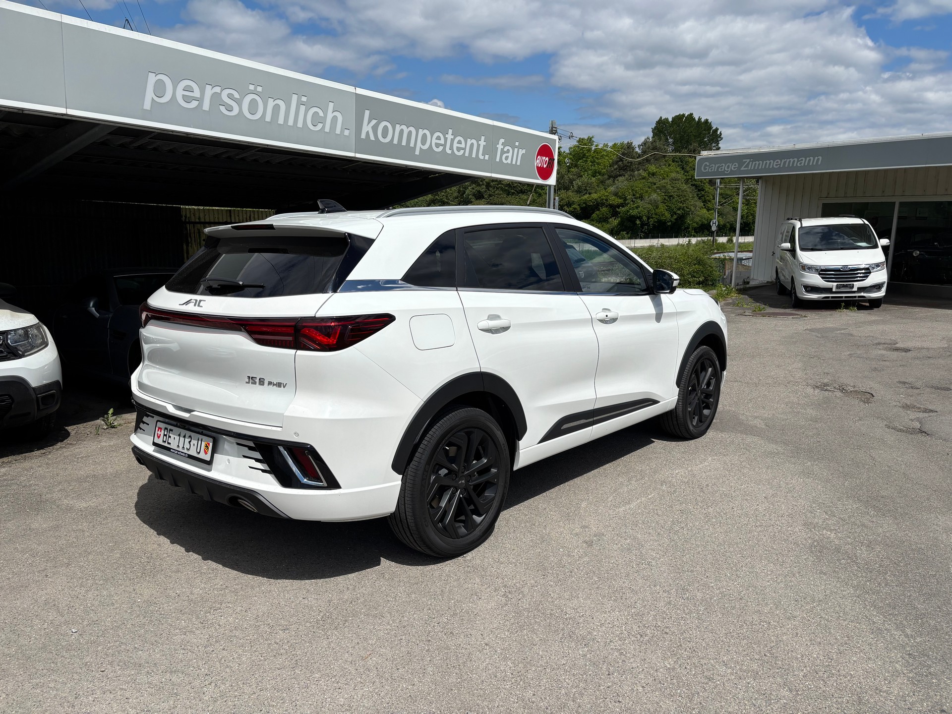 JAC JS6 1.5 PHEV-image-1