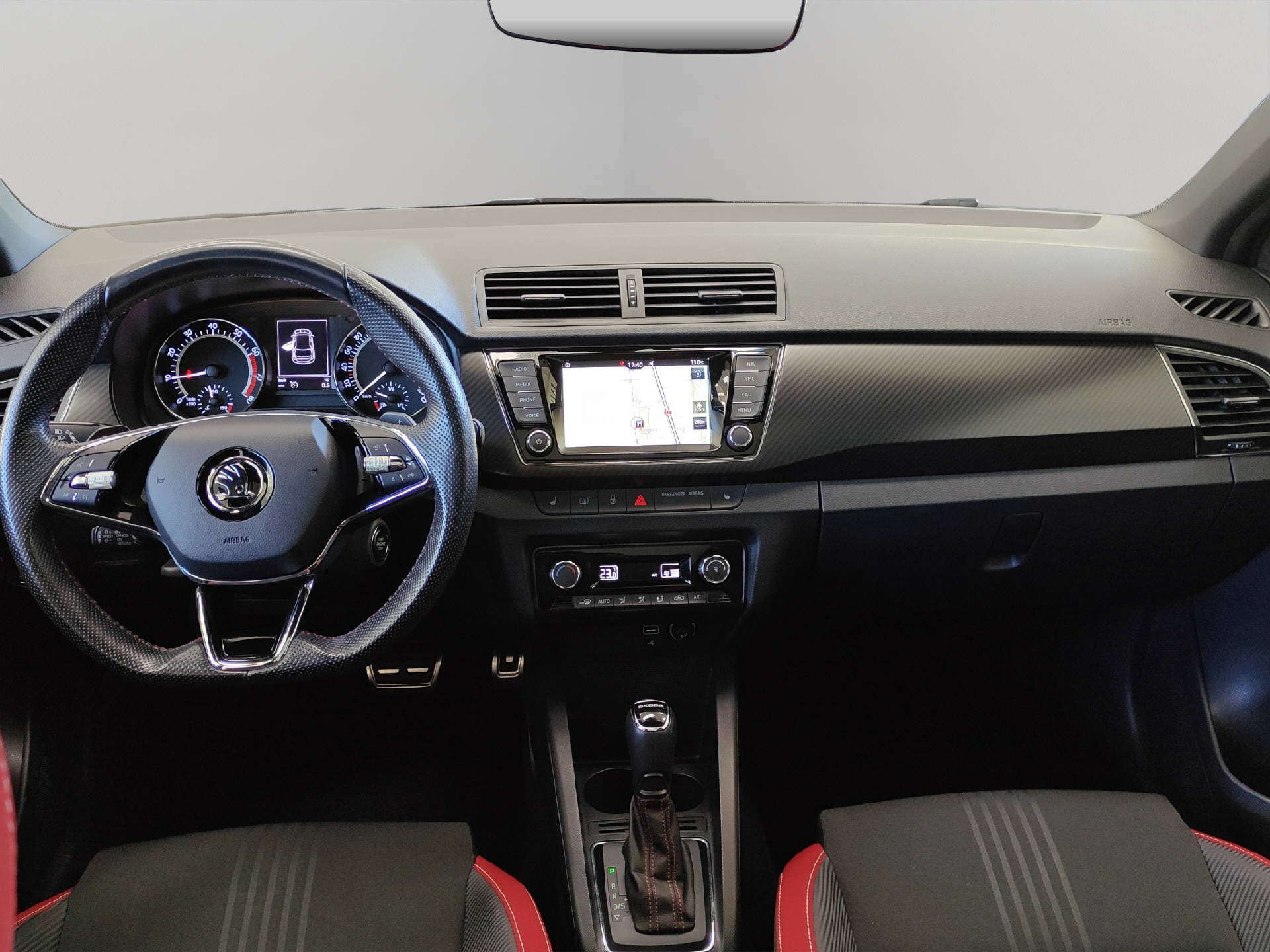 SKODA Fabia 1.0 TSI Monte Carlo DSG-image-8