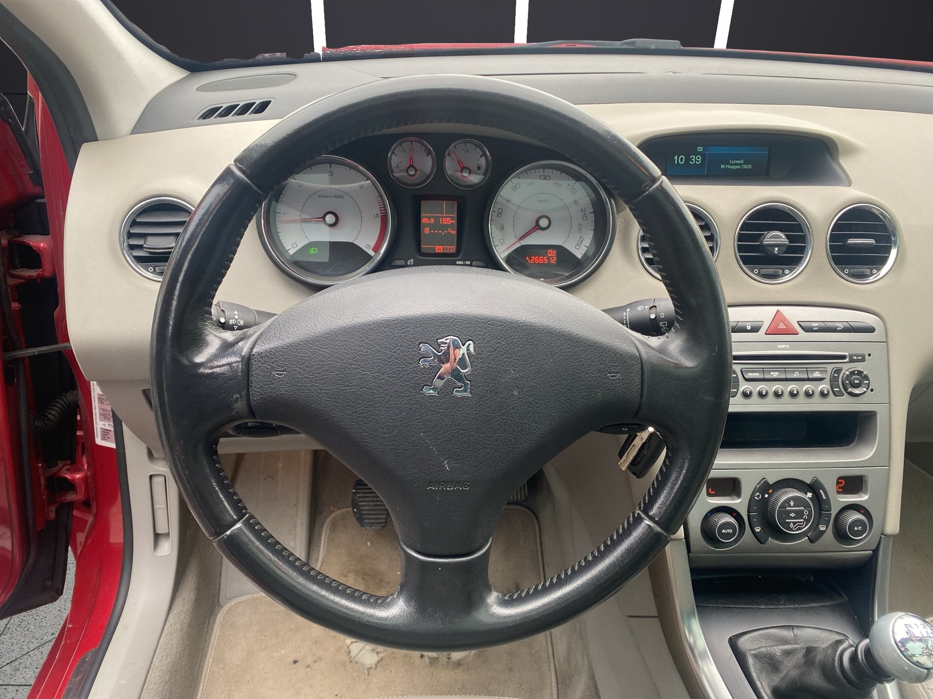 PEUGEOT 308 SW 2.0 HDI Sport-image-11