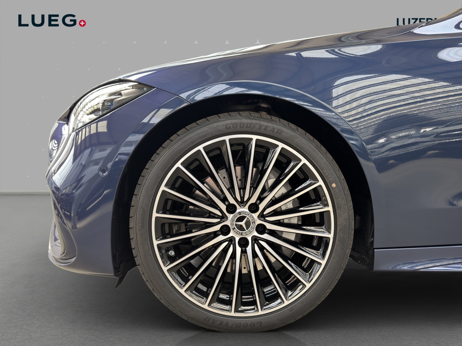 MERCEDES-BENZ C 220 d T 4 Matic Swiss Star-image-6