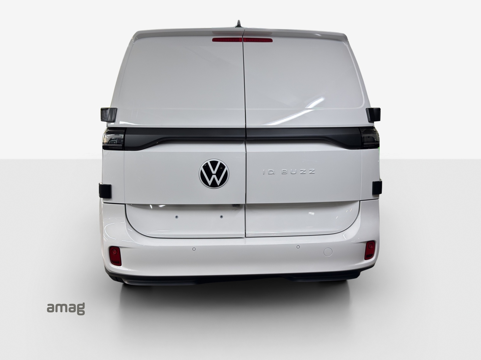 VW ID. Buzz Cargo Pro 4Motion-image-3