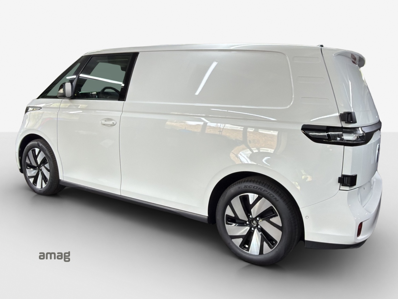 VW ID. Buzz Cargo Pro 4Motion-image-2