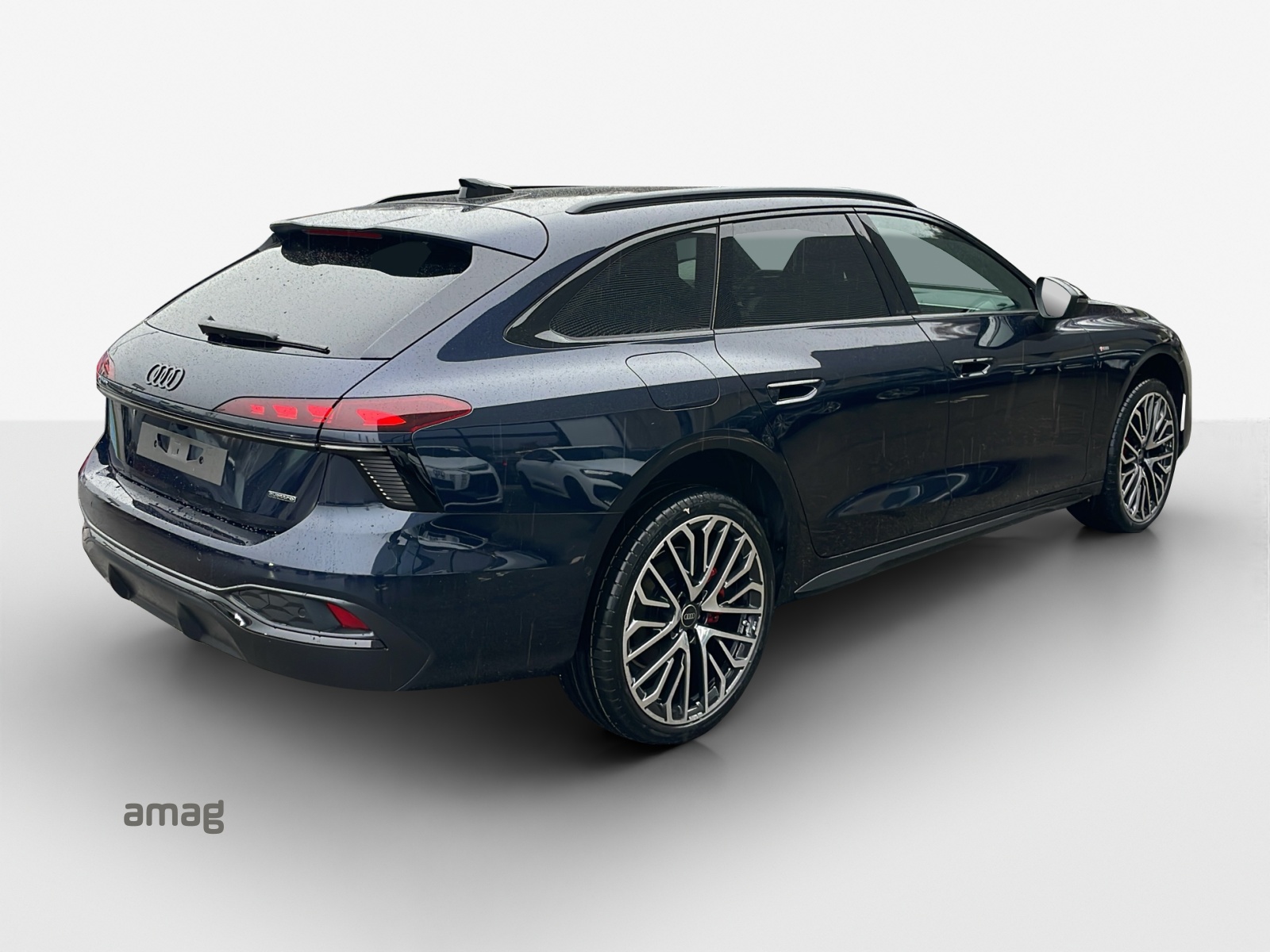 AUDI A6 Avant TDI quattro 150 kW S tronic-image-4