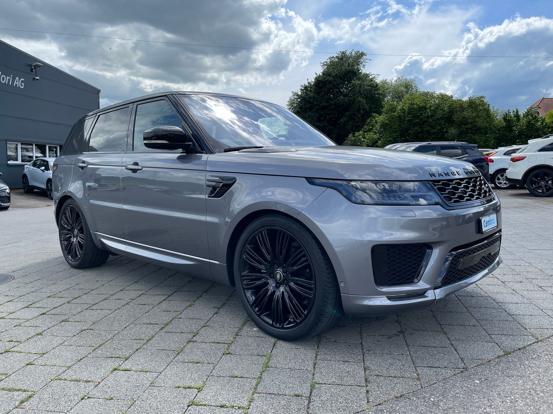 LAND ROVER Range Rover Sport 3.0 SDV6 SE Automatic-image-4