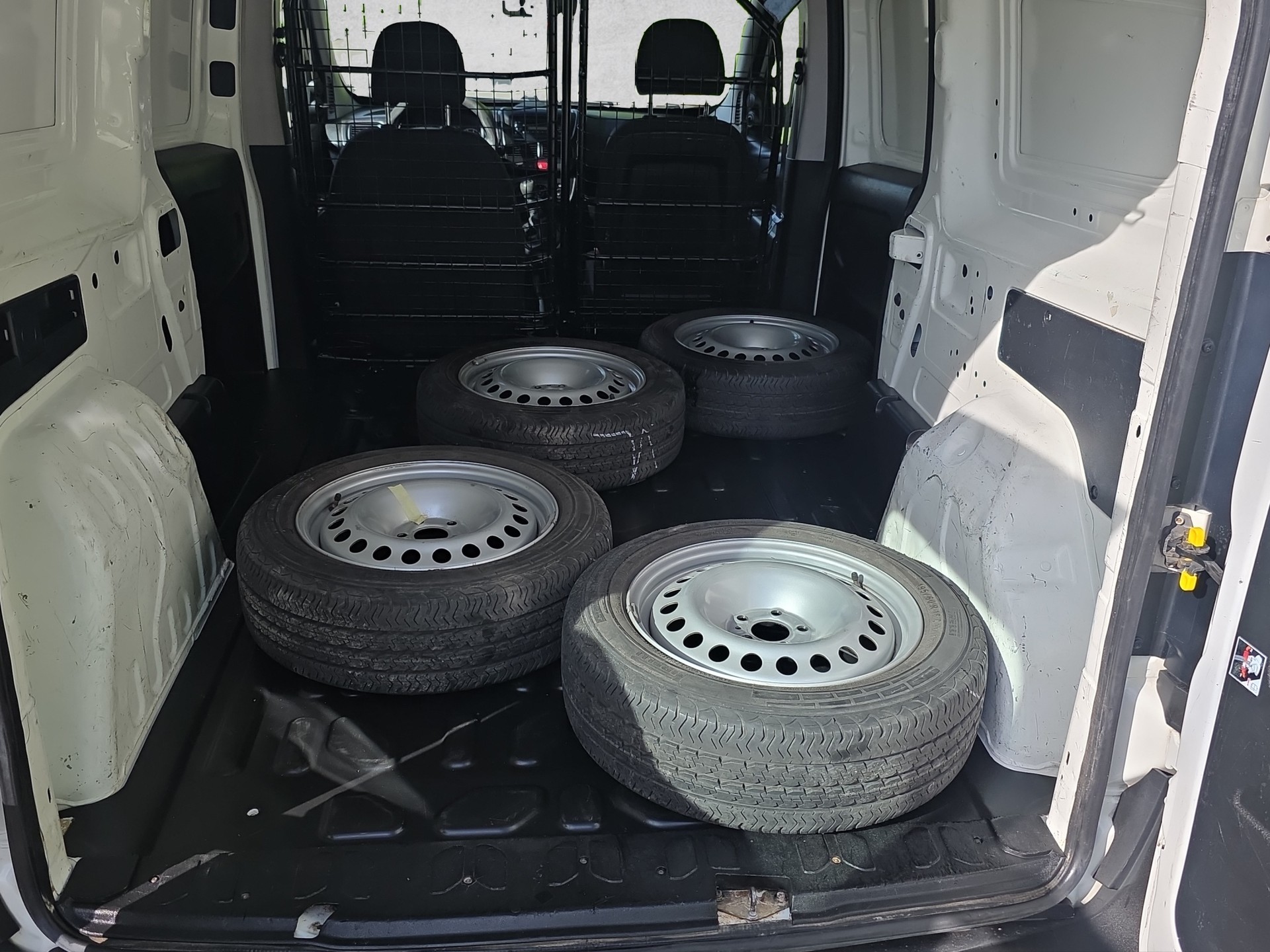 OPEL Combo 1.4i Start/Stop 2.4 L2H1-image-10