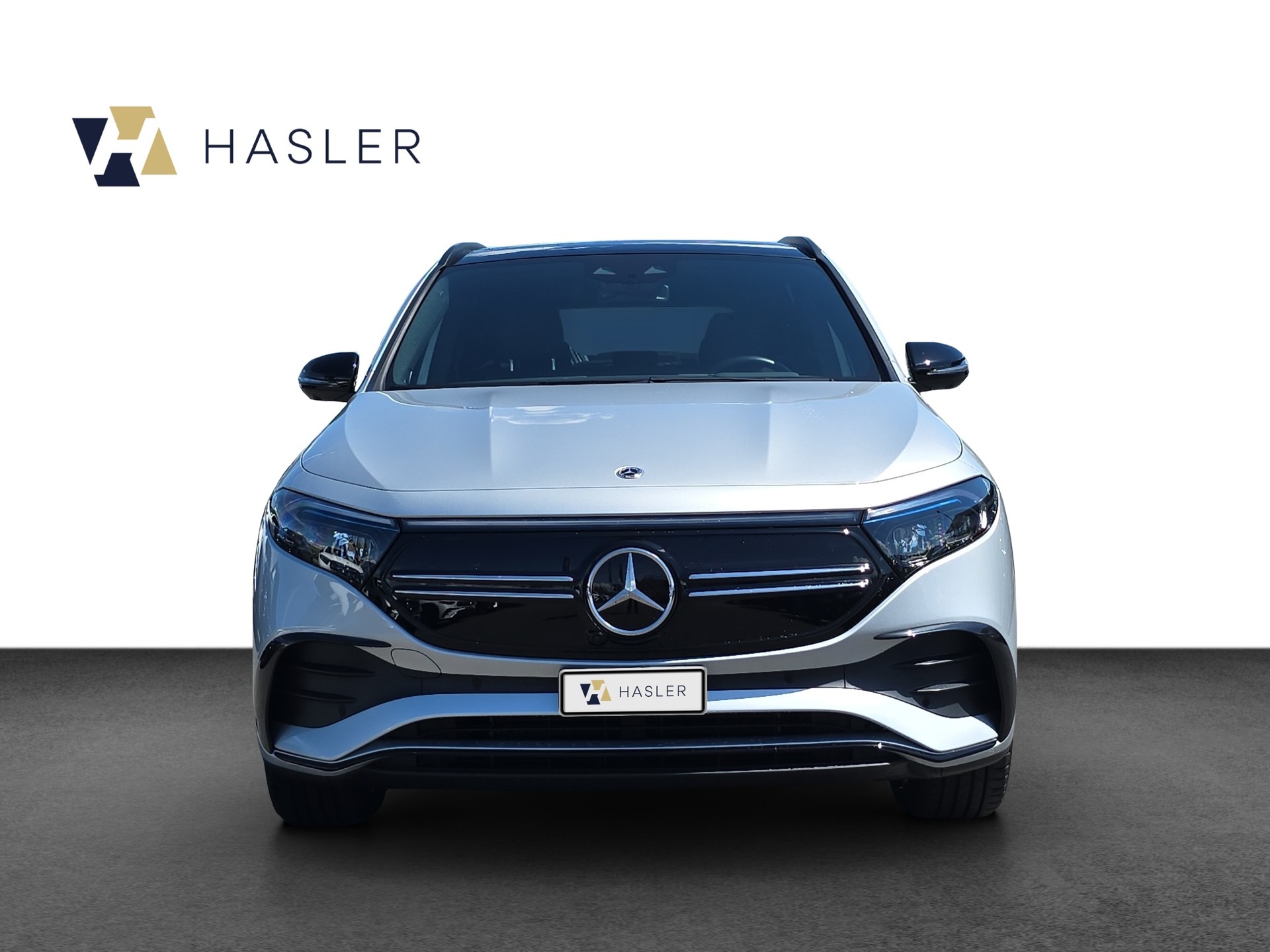 MERCEDES-BENZ EQA 300 AMG Line 4Matic-image-2
