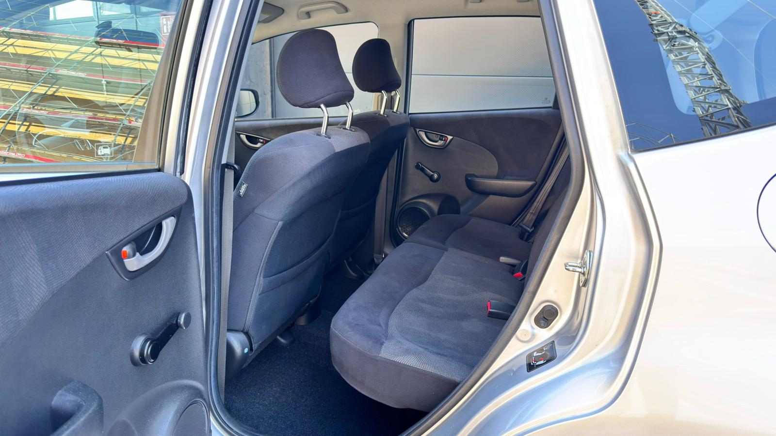 HONDA Jazz 1.4i Comfort i-Shift-image-7