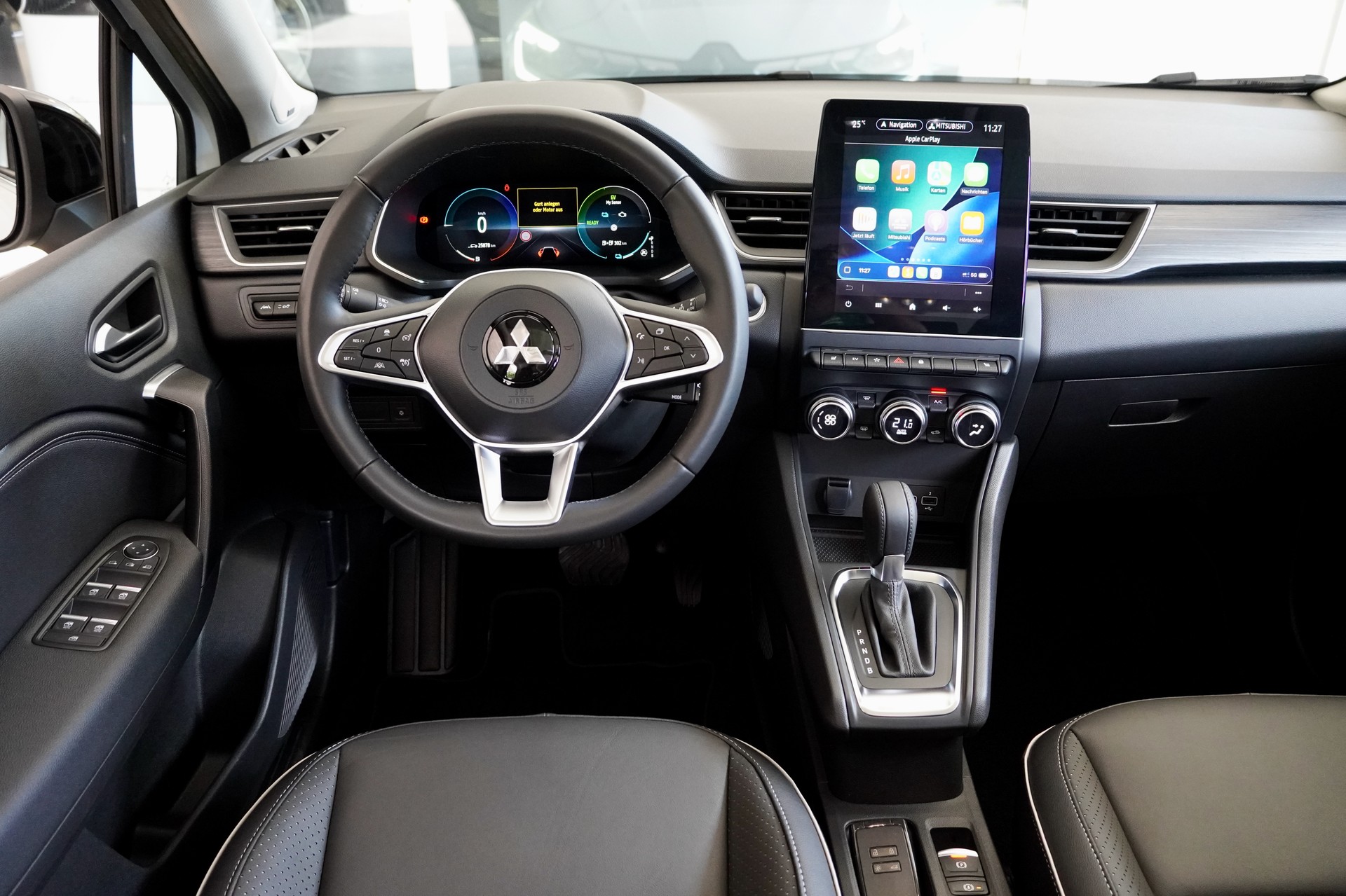MITSUBISHI ASX 1.6 PHEV Instyle-image-15