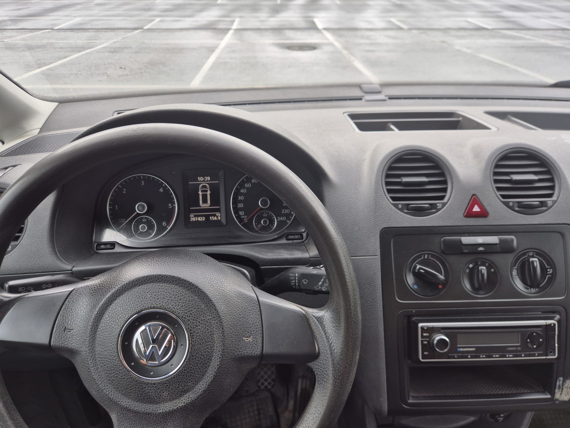 VW Caddy 2.0 TDI 4Motion-image-4