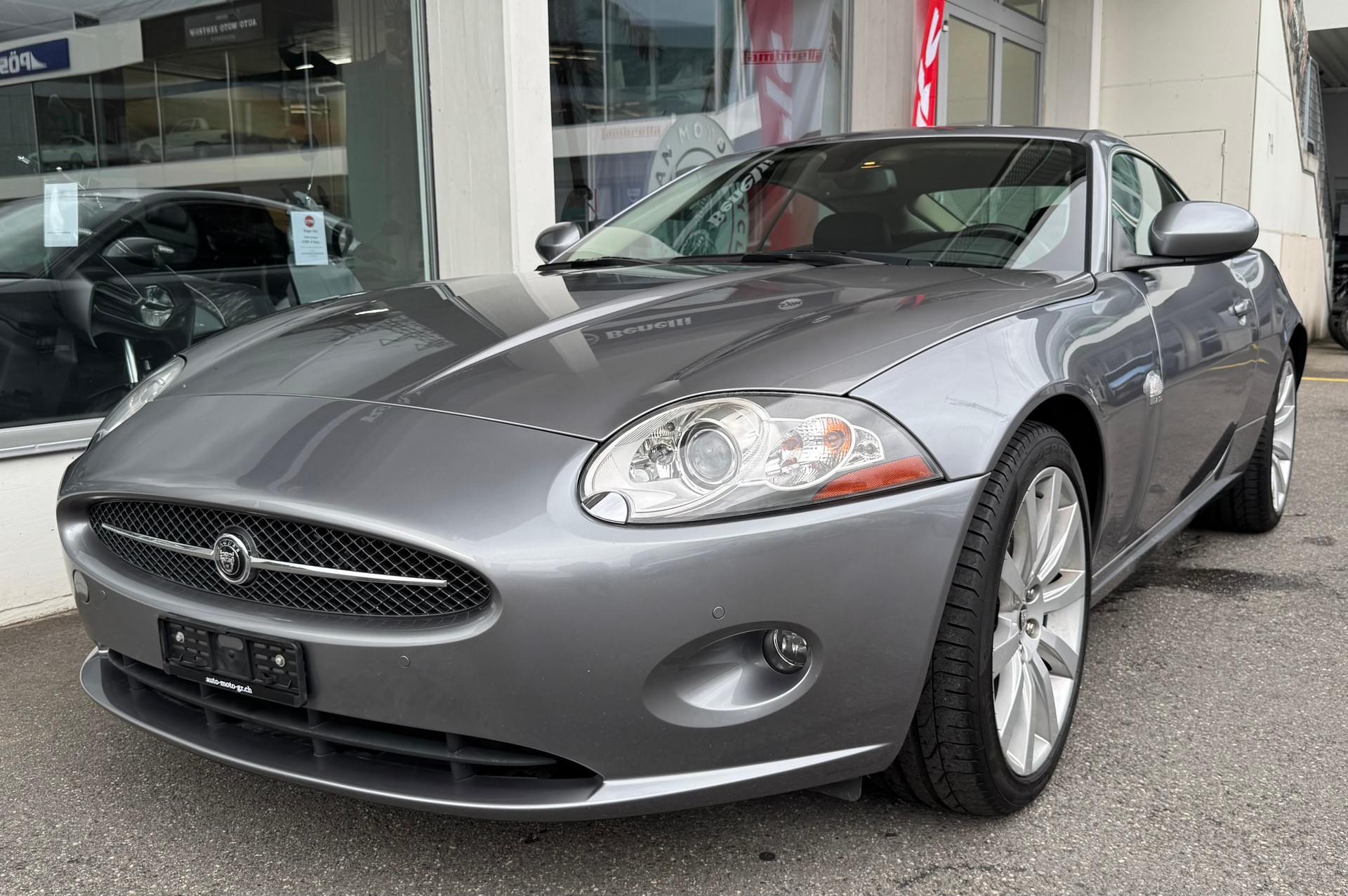 JAGUAR XK 3.5 V8 Automatic-image-5