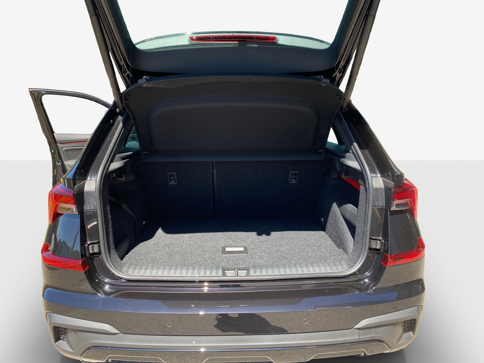 SKODA Kamiq 1.5 TSI Monte Carlo DSG-image-12