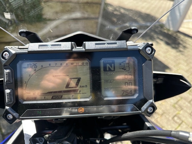 YAMAHA Tracer 900 ABS-showroom-element-2