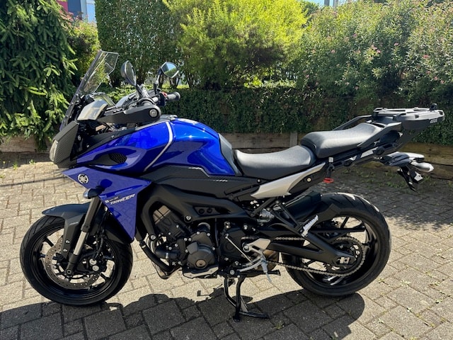 YAMAHA Tracer 900 ABS-showroom-element-3