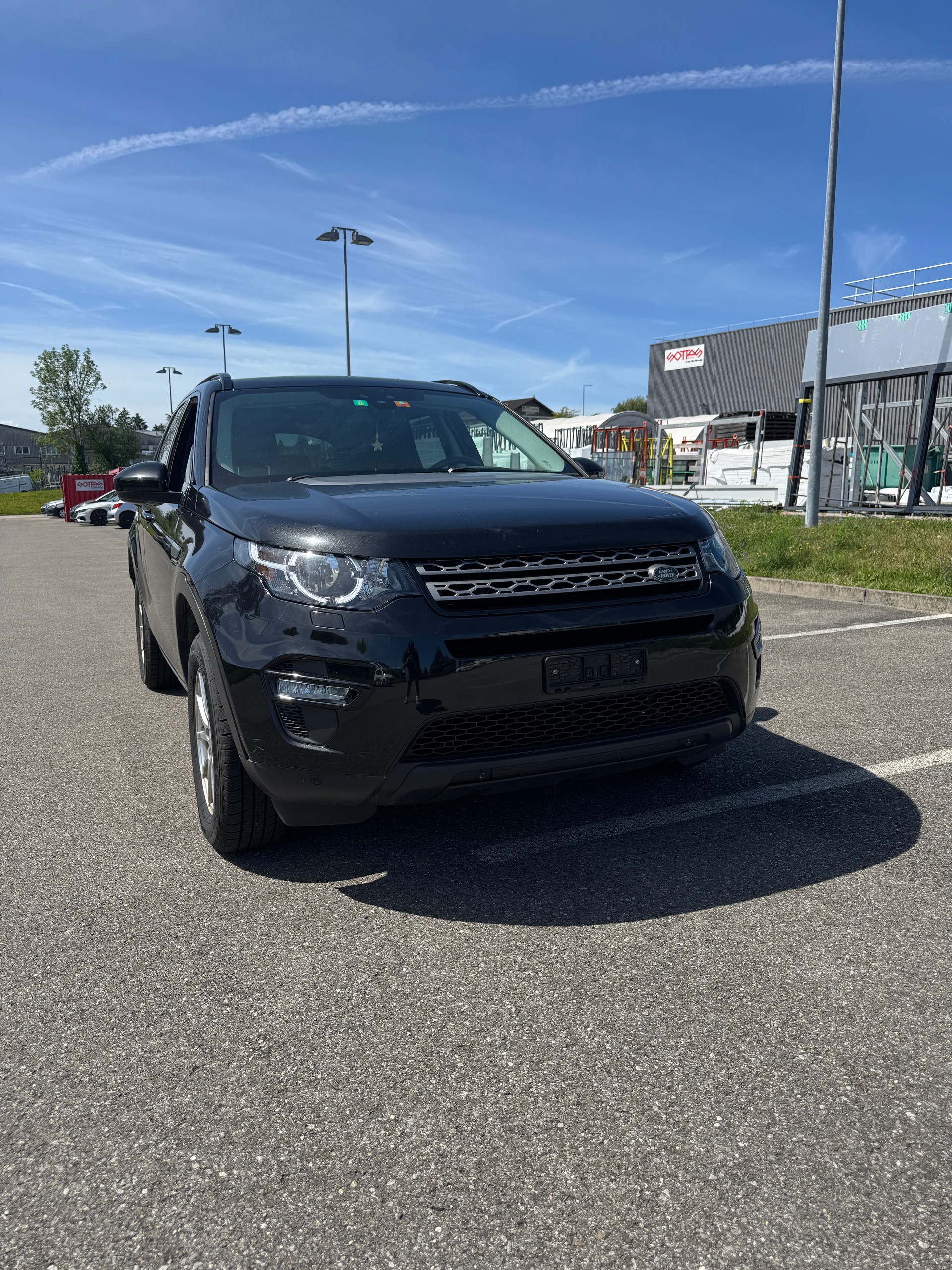 LAND ROVER Discovery Sport 2.0 TD4 Pure AT9-image-1